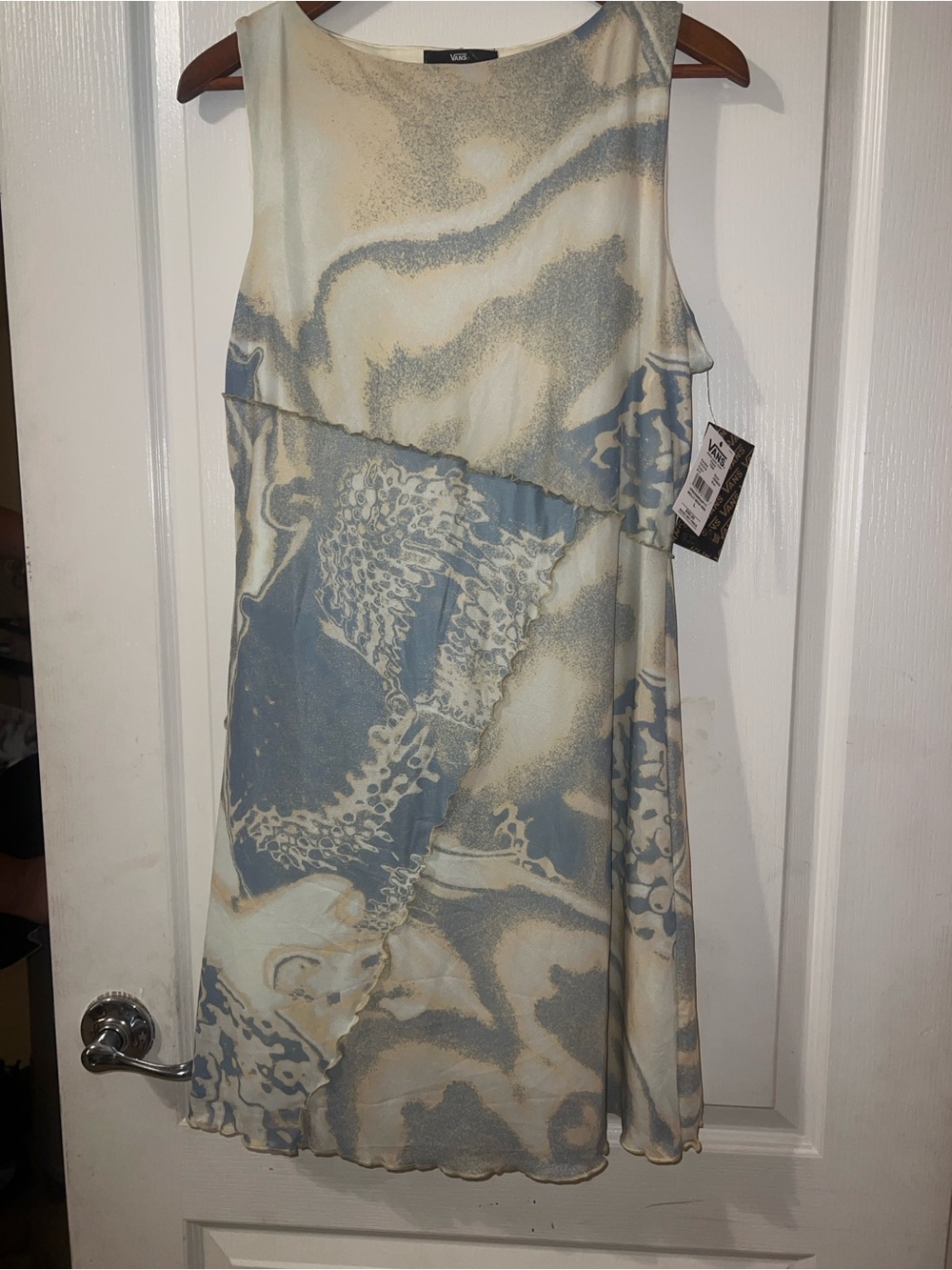 Womens VANS dress size L